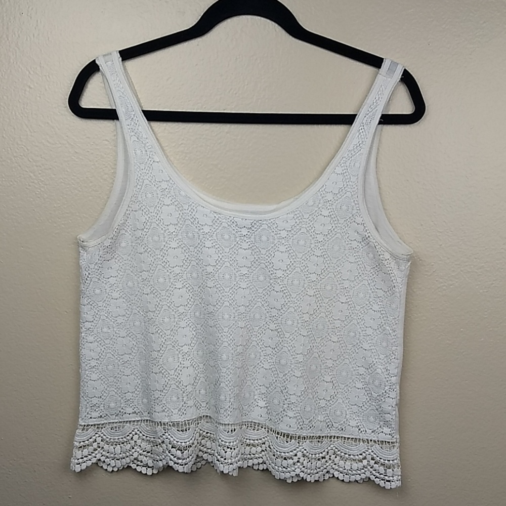 American Eagle Mid-Waist Oatmeal Lace Tank Size S